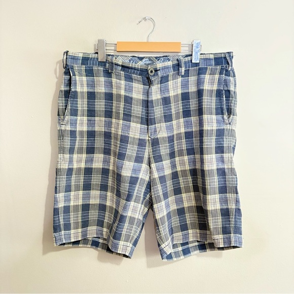 Vintage Tommy Bahama Blue Plaid Flat Front Shorts 75% Linen 25% Silk - Picture 1 of 15